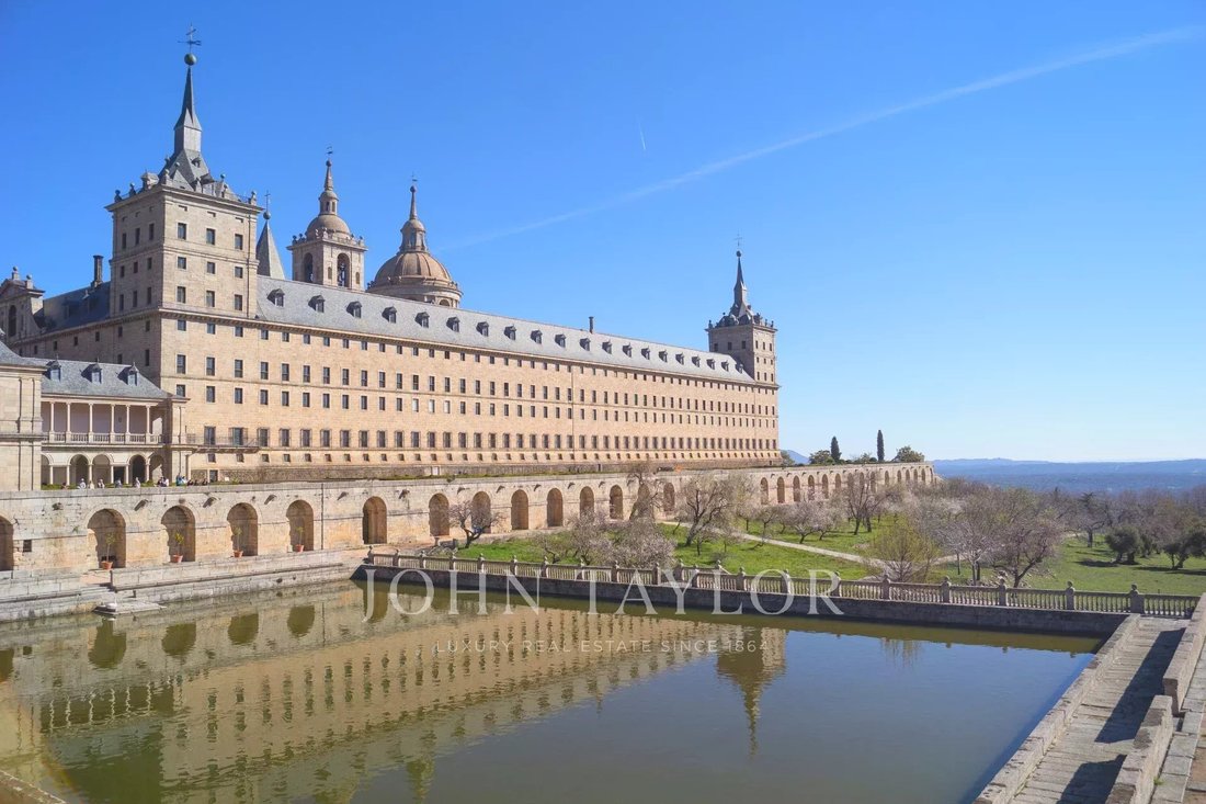 San Lorenzo de El Escorial, Comunidad de Madrid, Spain 1 - 12337718