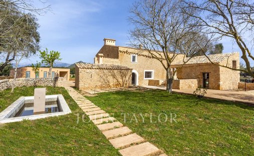 Villa in Llubí, Balearische Inseln, Spanien 1