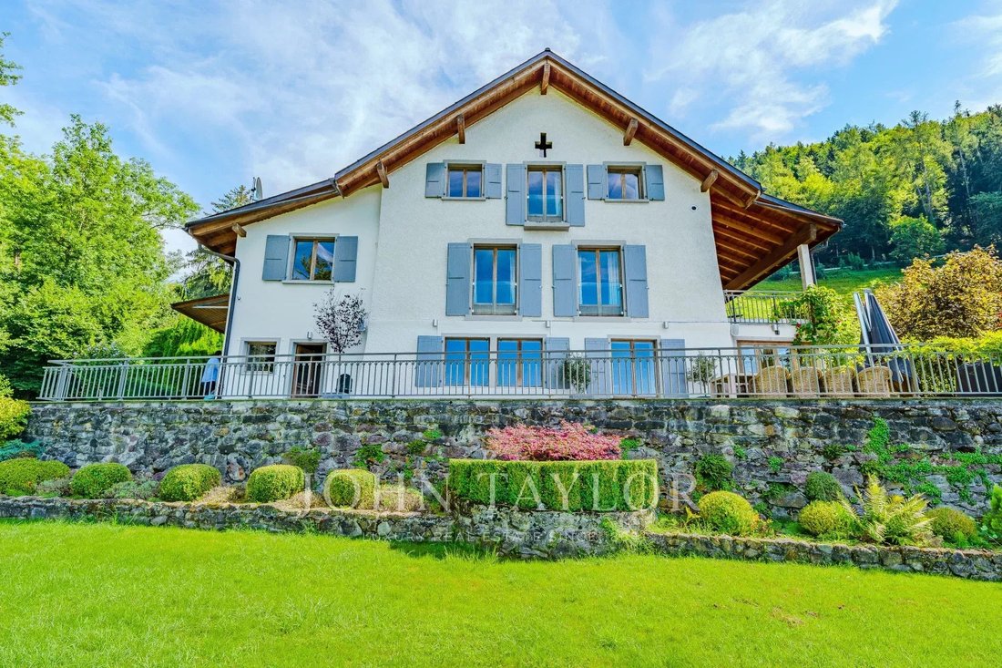 House in Montreux, Vaud, Switzerland 1 - 14684908