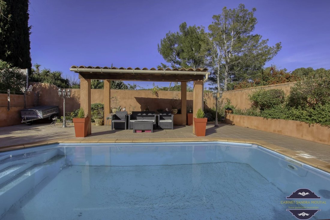 Villa in Beaucours-La Gorguette-La Morvenede, Sanary-sur-Mer, France 4 - 13813496