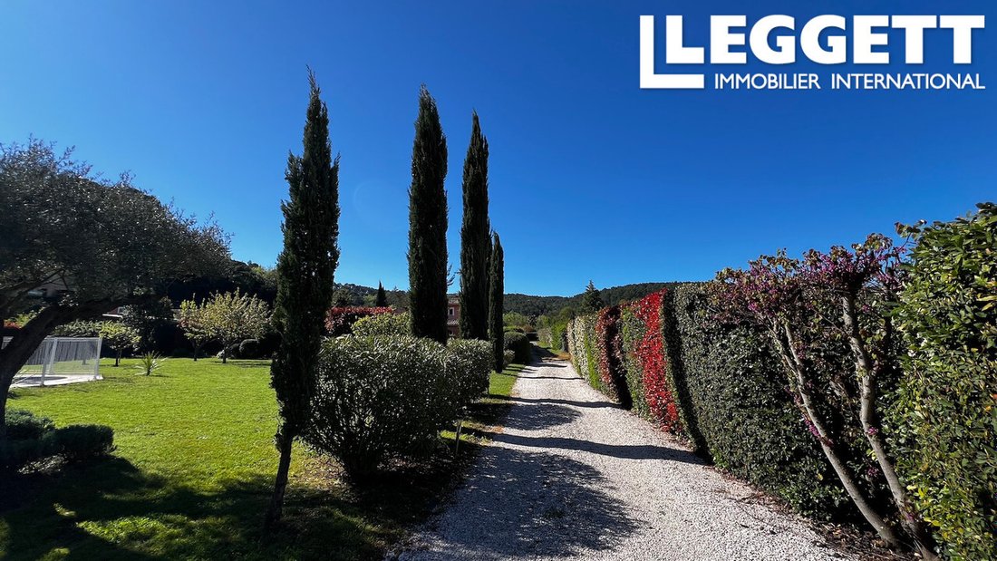 Villa in Carcès, Provence-Alpes-Côte d'Azur, France 3 - 15298264