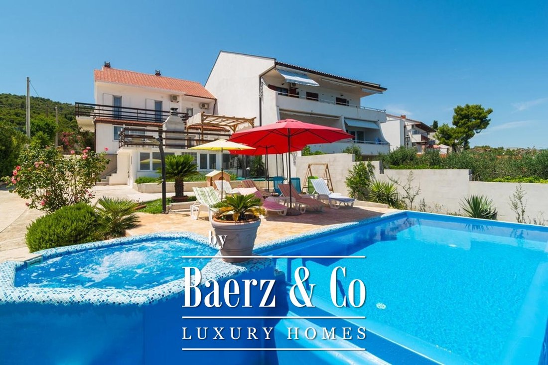 Townhouse in Slatine, Split-Dalmatia County, Croatia 2 - 14454112