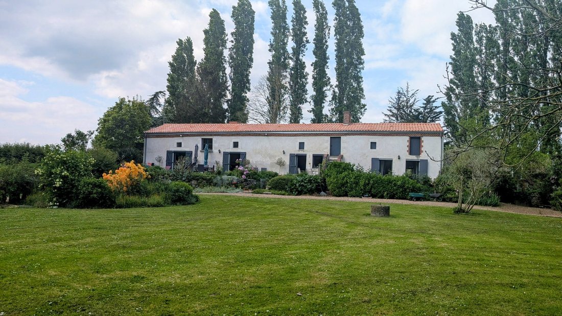 House in Mauges-sur-Loire, Pays de la Loire, France 4 - 15544068