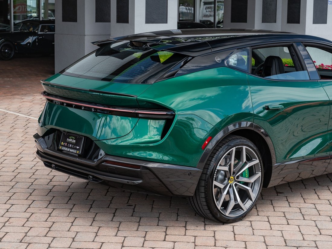 Suv in Naples, FL 3 - 15530655