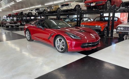 Chevrolet Corvette Stingray in Calverton, United States 1