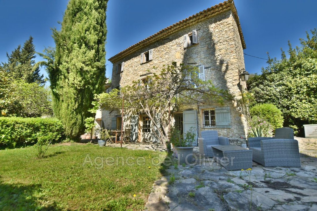 Villa in Le Bar-sur-Loup, Provence-Alpes-Côte d'Azur, France 4 - 15524482