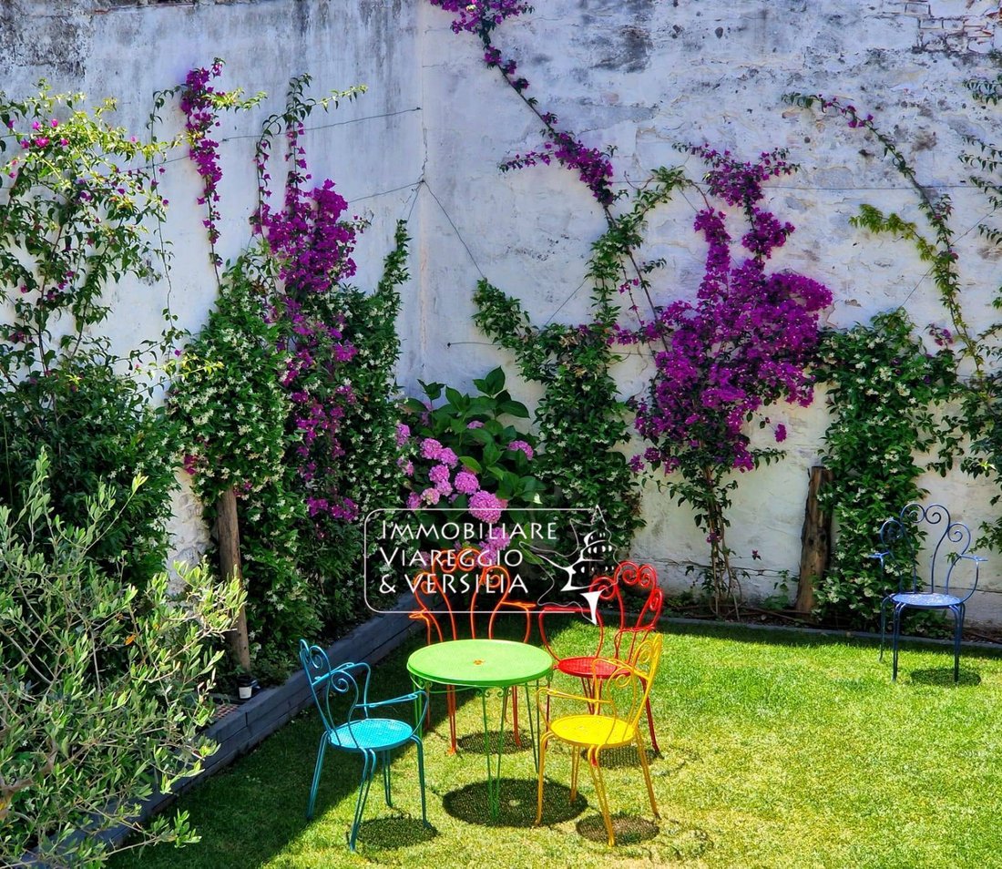 House in Historic Center, Viareggio, Tuscany 4 - 15547507