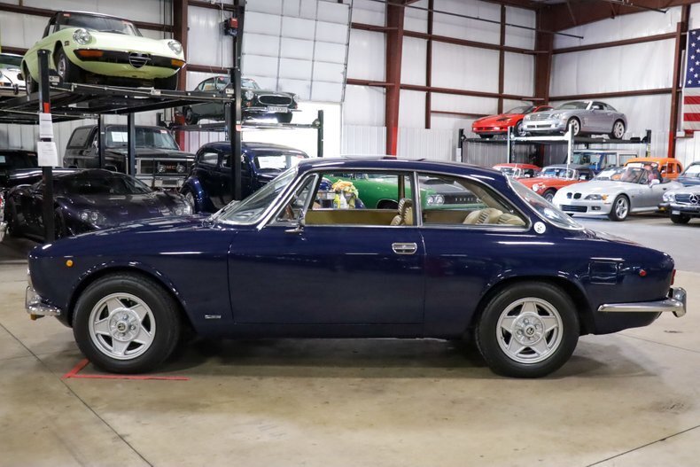 Coupe in Grand Rapids, United States 5 - 15544392