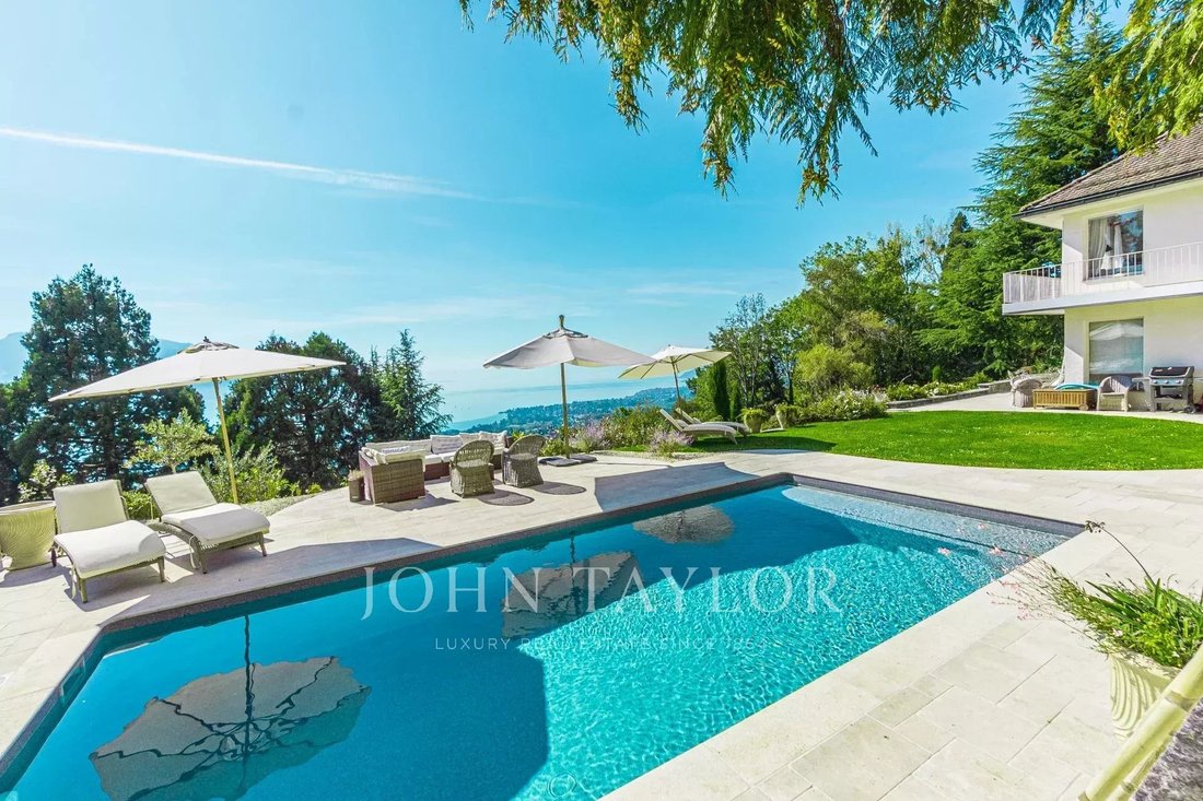 Villa in Chernex, Waadt, Schweiz 3 - 14454718