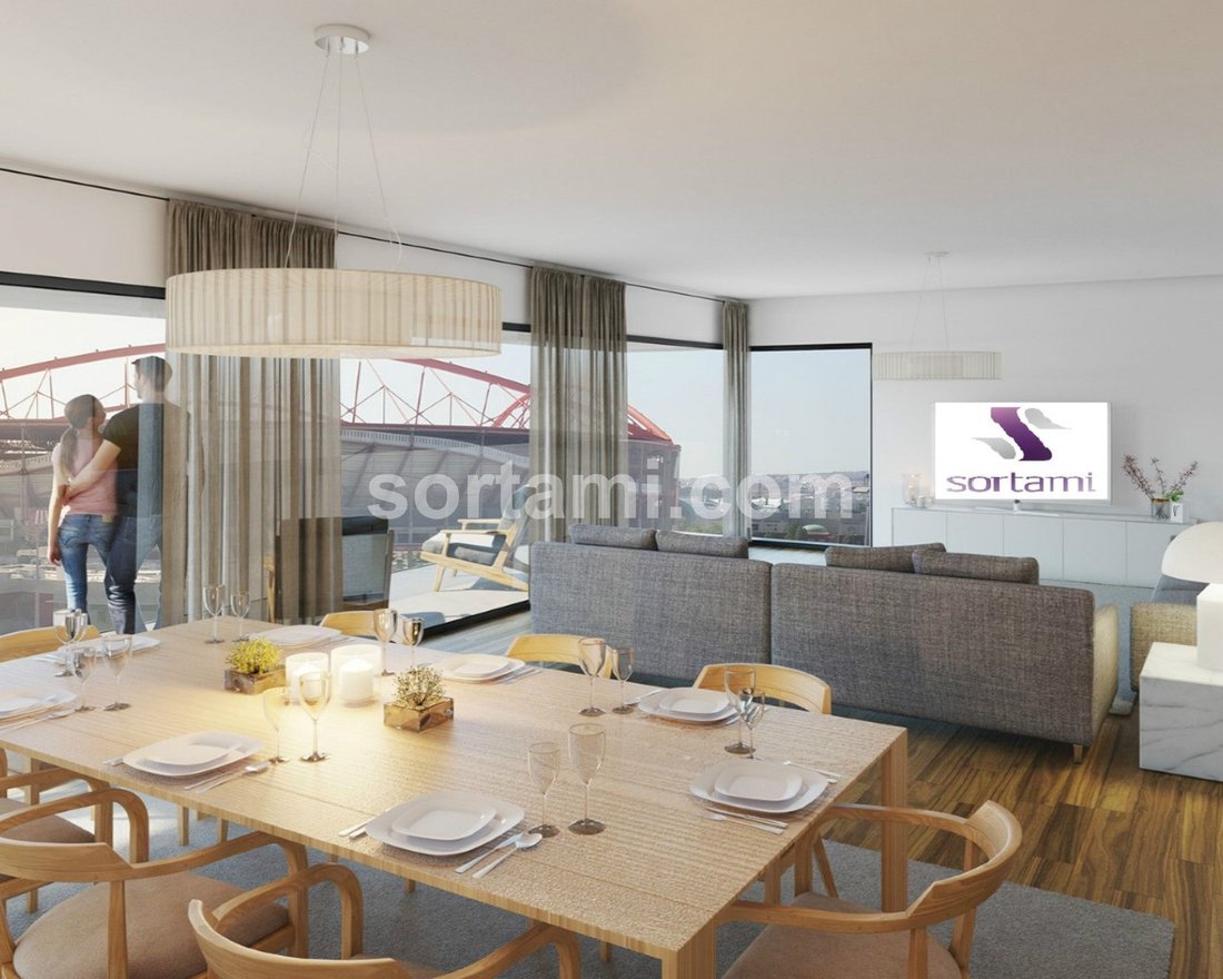 Apartment in Sao Domingos de Benfica, Lisbon, Portugal 4 - 11344475