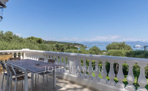 Villa à Antibes, Provence-Alpes-Côte d'Azur, France 1