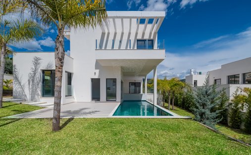 Villa in Elviria-Cabopino, Marbella, Spanien 1