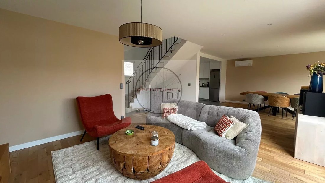 House in Chennevieres-sur-Marne, Ile-de-France, France 4 - 14391616