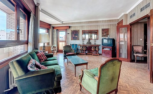 Apartment in Casco Historico, Zaragoza, Spain 1