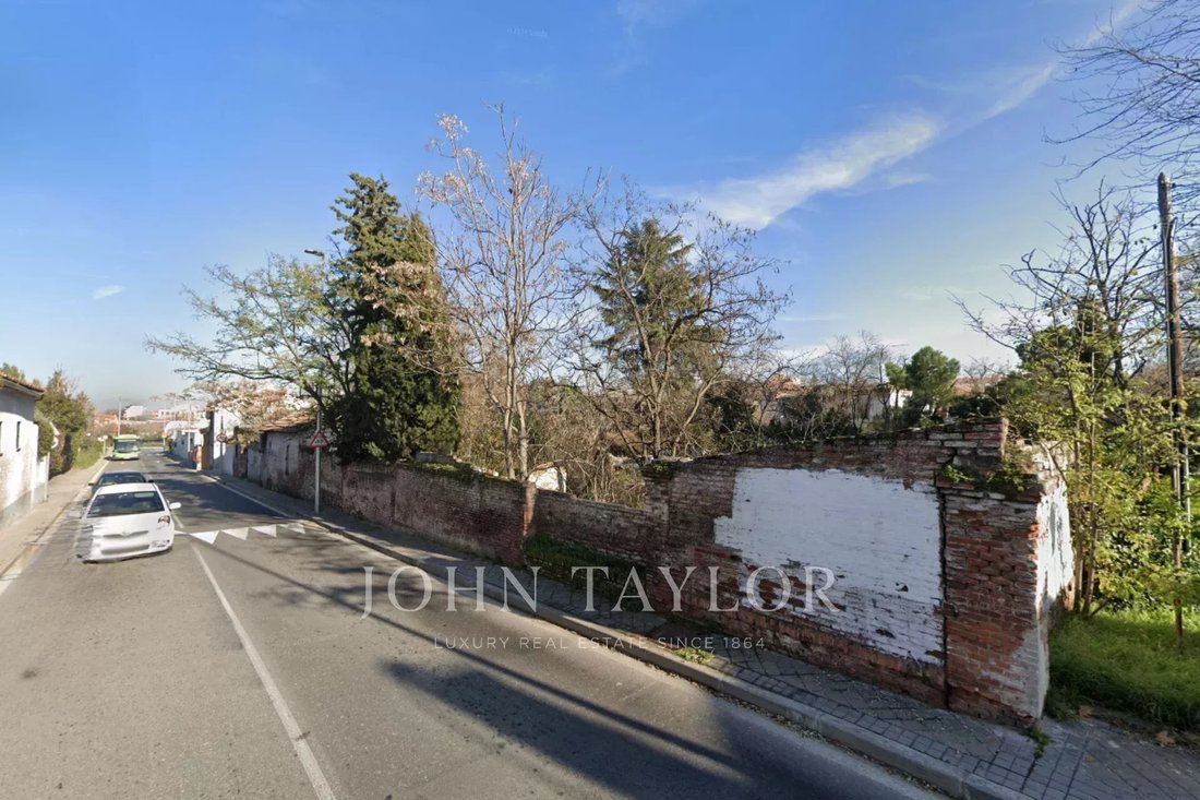 Terreno a Pozuelo de Alarcón, Madrid, Spagna 1 - 14414160
