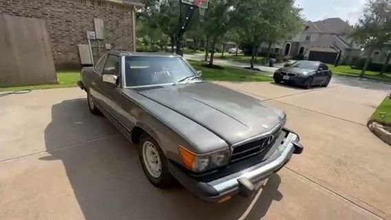 Cabriolet in Glendale, United States 4 - 15511676