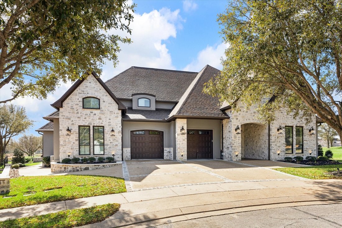 House in Bryan, Texas, United States 3 - 15544440