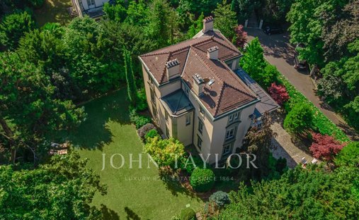 Estate in Montreux, Vaud, Switzerland 1
