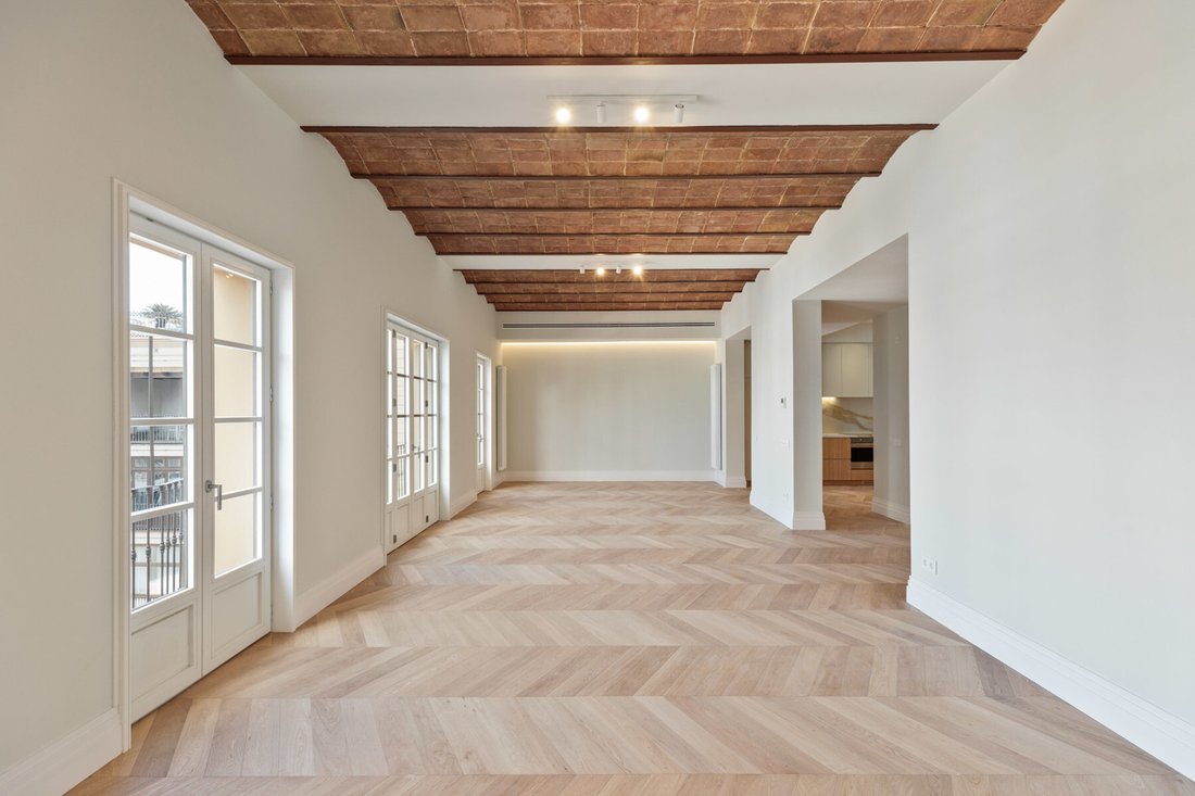 Apartment in Eixample, Barcelona, Spain 4 - 15549693