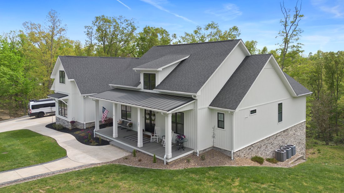 House in Huntington, West Virginia, United States 2 - 15542758