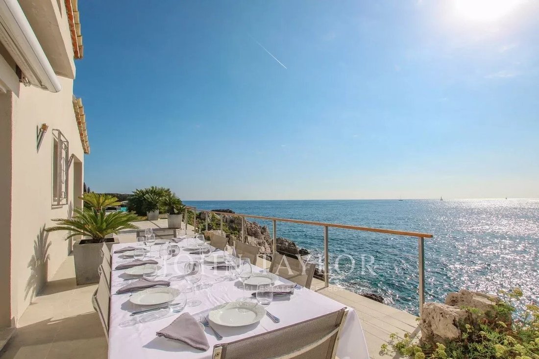 Villa in Antibes, Provence-Alpes-Côte d'Azur, France 5 - 10752685