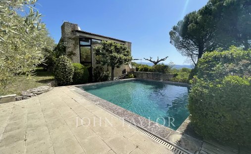 Anwesen in Gordes, Provence-Alpes-Côte d'Azur, Frankreich 1