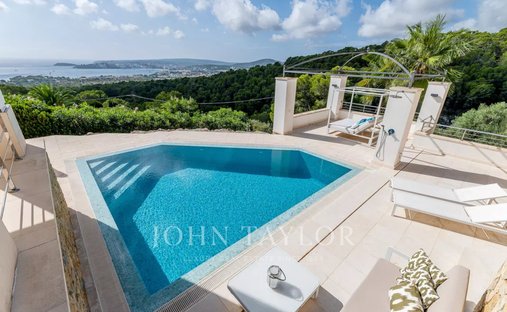 Villa in Costa d'en Blanes, Calvia, Balearic Islands 1