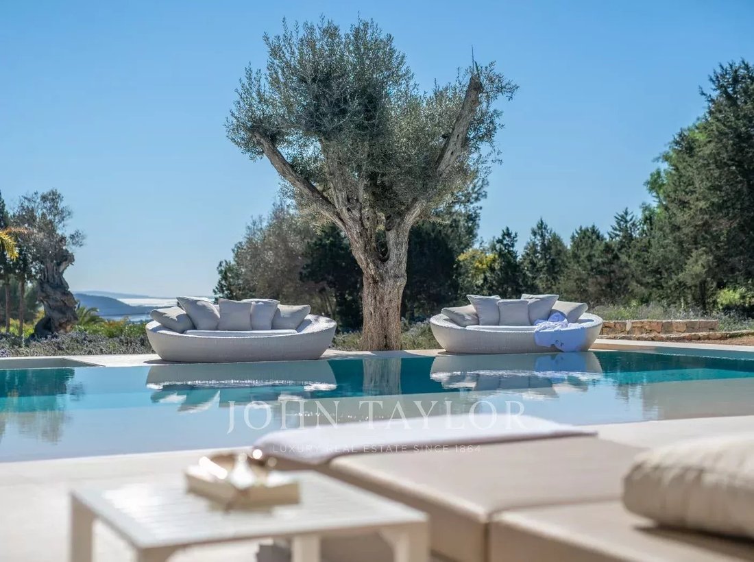 Villa in Sant Josep de sa Talaia, Balearic Islands, Spain 3 - 13685963