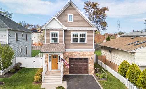 House in Metuchen, New Jersey, United States 1