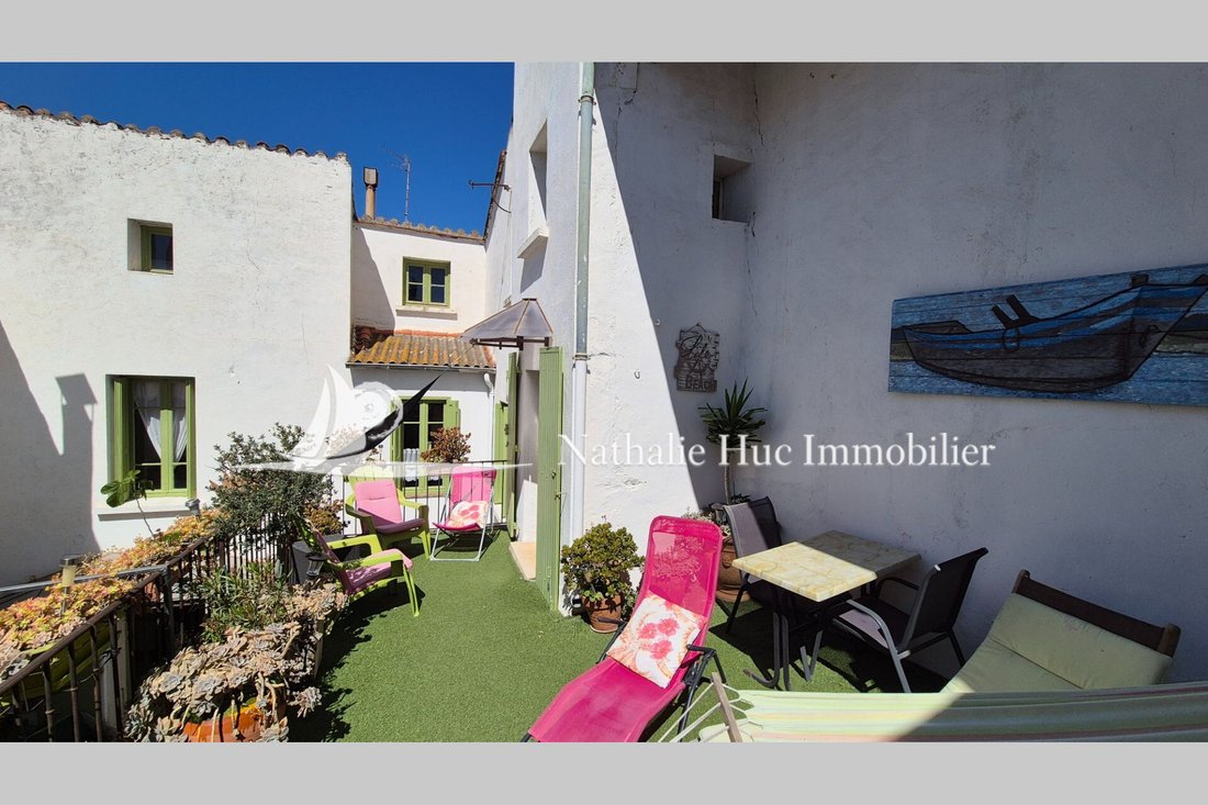 Villa in Rivesaltes, Occitania, France 4 - 15527082