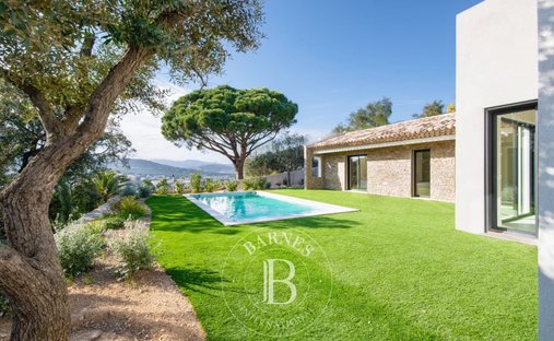 Villa in Sainte-Maxime, Provence-Alpes-Côte d'Azur, France 1