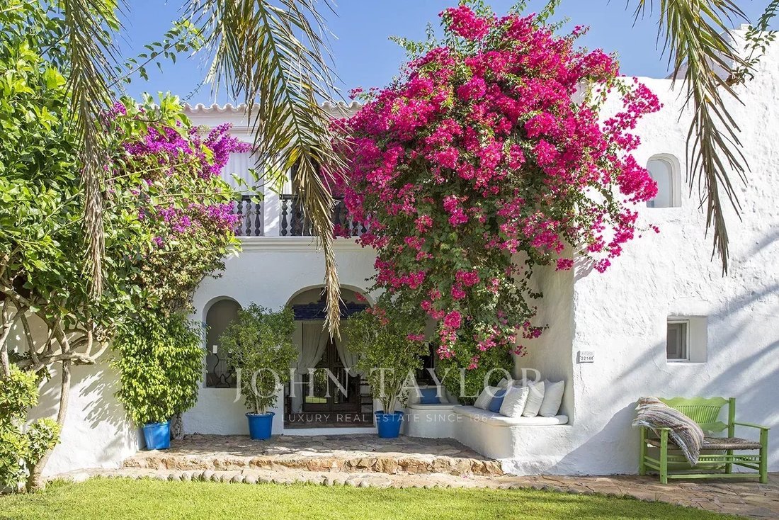 House in Sant Rafel de sa Creu, Sant Antoni de Portmany, Balearic Islands 1 - 14097060