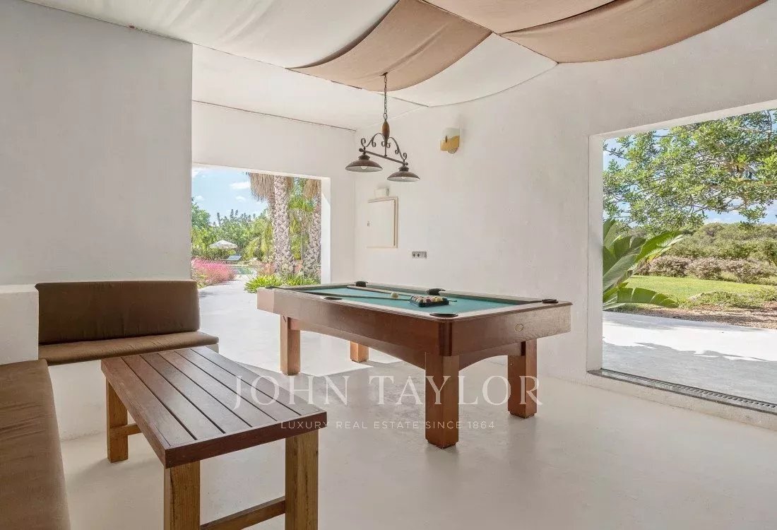 Villa in S'Argamassa, Santa Eularia des Riu, Balearic Islands 5 - 14674926