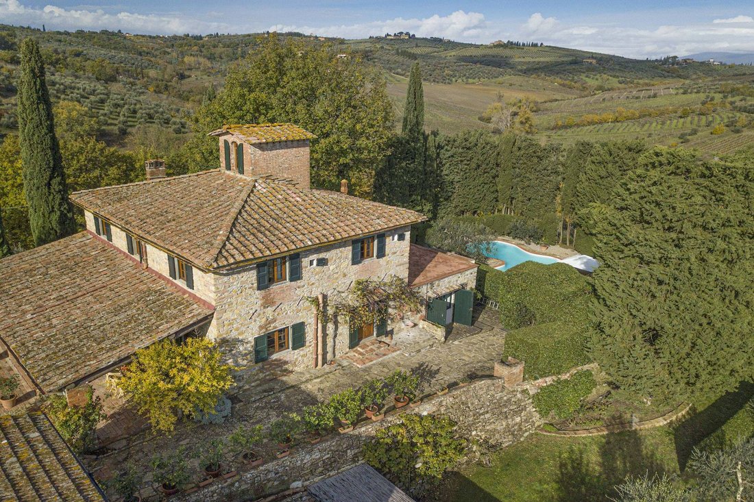 House in L'Ugolino, Impruneta, Tuscany 1 - 13137445