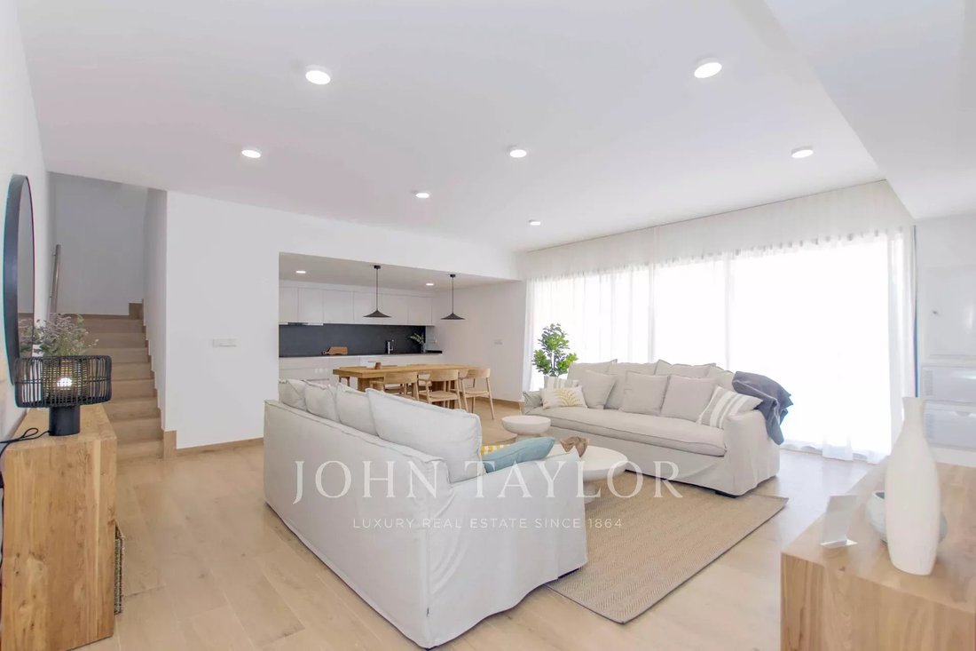 Chalet in es Mercadal, Balearic Islands, Spain 2 - 14045545