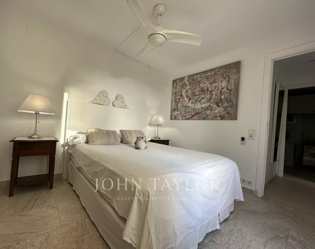 Chalet in es Castell, Balearic Islands, Spain 4 - 15348042
