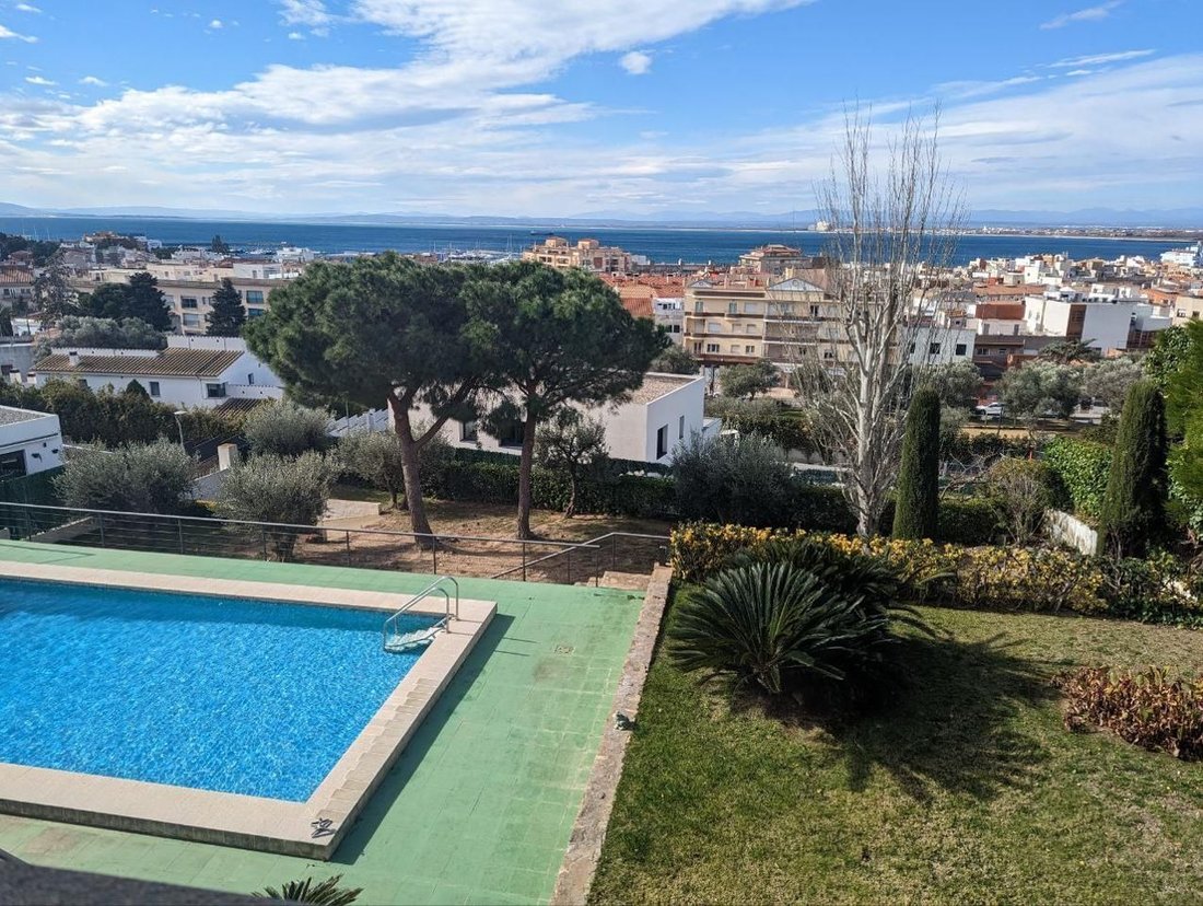 Villa in Roses, Catalonia, Spain 2 - 14977890