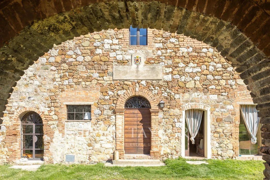 Villa in Siena, Tuscany, Italy 5 - 15362773
