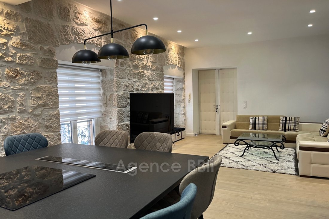 Apartment in Le Port, Nice, France 1 - 15542305