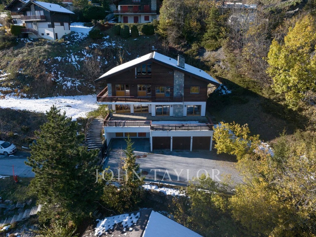 House in Crans-Montana, Valais, Switzerland 3 - 13579447