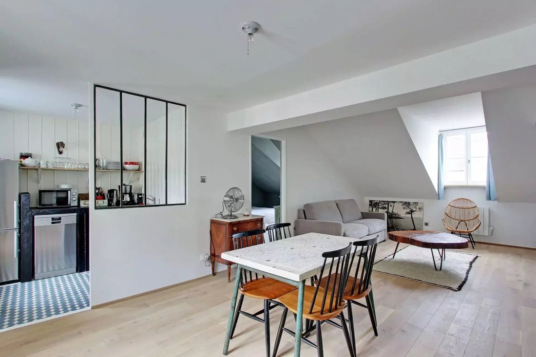 Apartment in Sainte Avoie, Paris 3e Arrondissement, Paris 4 - 15549148