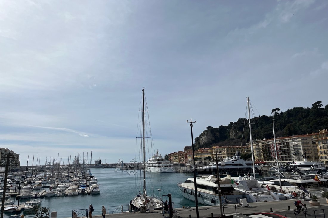 Apartment in Le Port, Nice, France 5 - 15542305