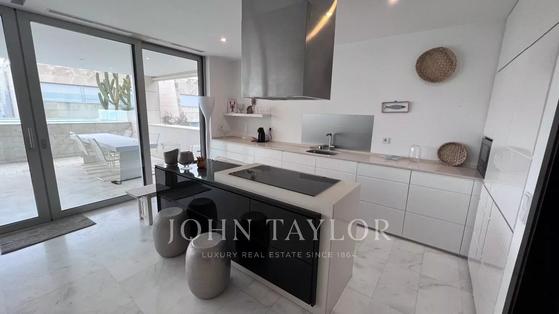 Villa in Cap Martinet, Santa Eularia des Riu, Balearic Islands 5 - 14690326