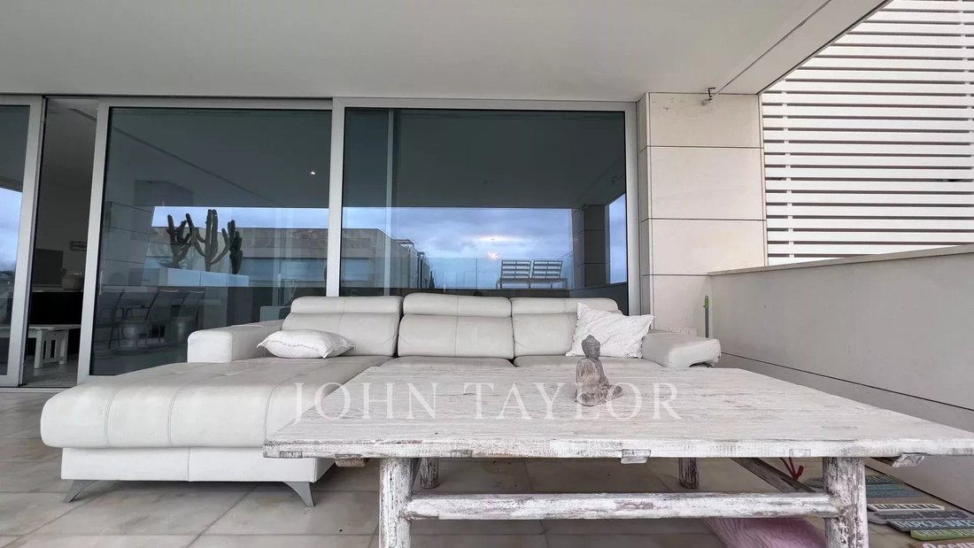 Villa in Cap Martinet, Santa Eularia des Riu, Balearic Islands 3 - 14690326