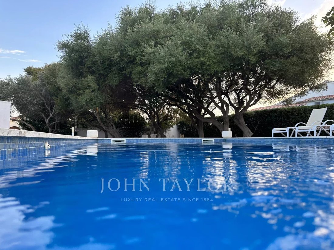 Chalet in es Castell, Balearic Islands, Spain 2 - 15348042