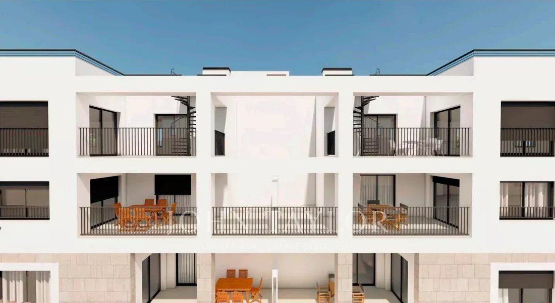 Estate in Santa Eularia des Riu, Balearic Islands, Spain 3 - 12641495