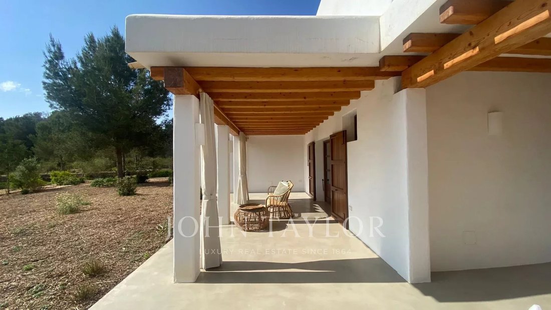 Villa in Sant Antoni de Portmany, Balearic Islands, Spain 2 - 12874178