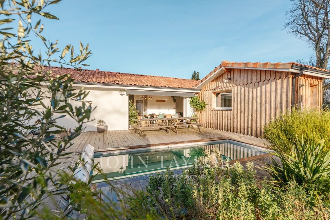 House in Aiguillon-Port, La Teste-de-Buch, France 1 - 15042013