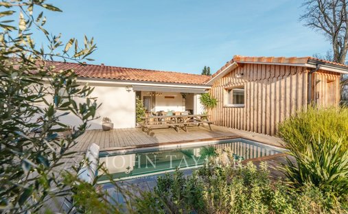 House in Aiguillon-Port, La Teste-de-Buch, France 1