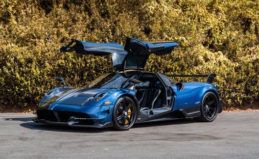 2017 Pagani Huayra BC in Beverly hills, CA, United States 1